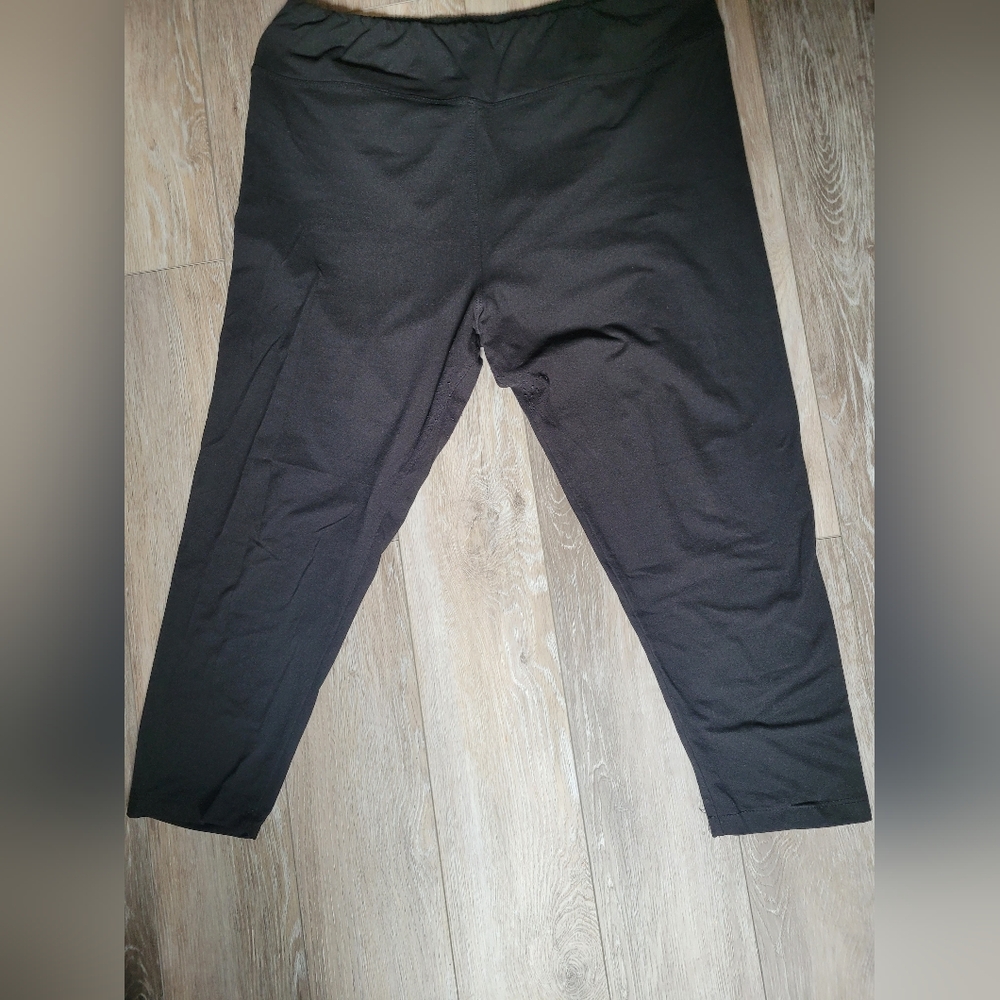 Yoga Waist Capri
